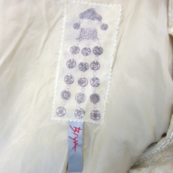 BIYA JOHNNY WAS Cream SILK EMBROIDERED blazer dress jacket S - Picture 7 of 7